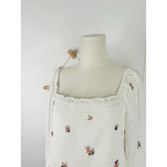 Torrid Floral Embroidered Smocked Crop Top Size Large Long Sleeve Peplum Blouse - Picture 6 of 12